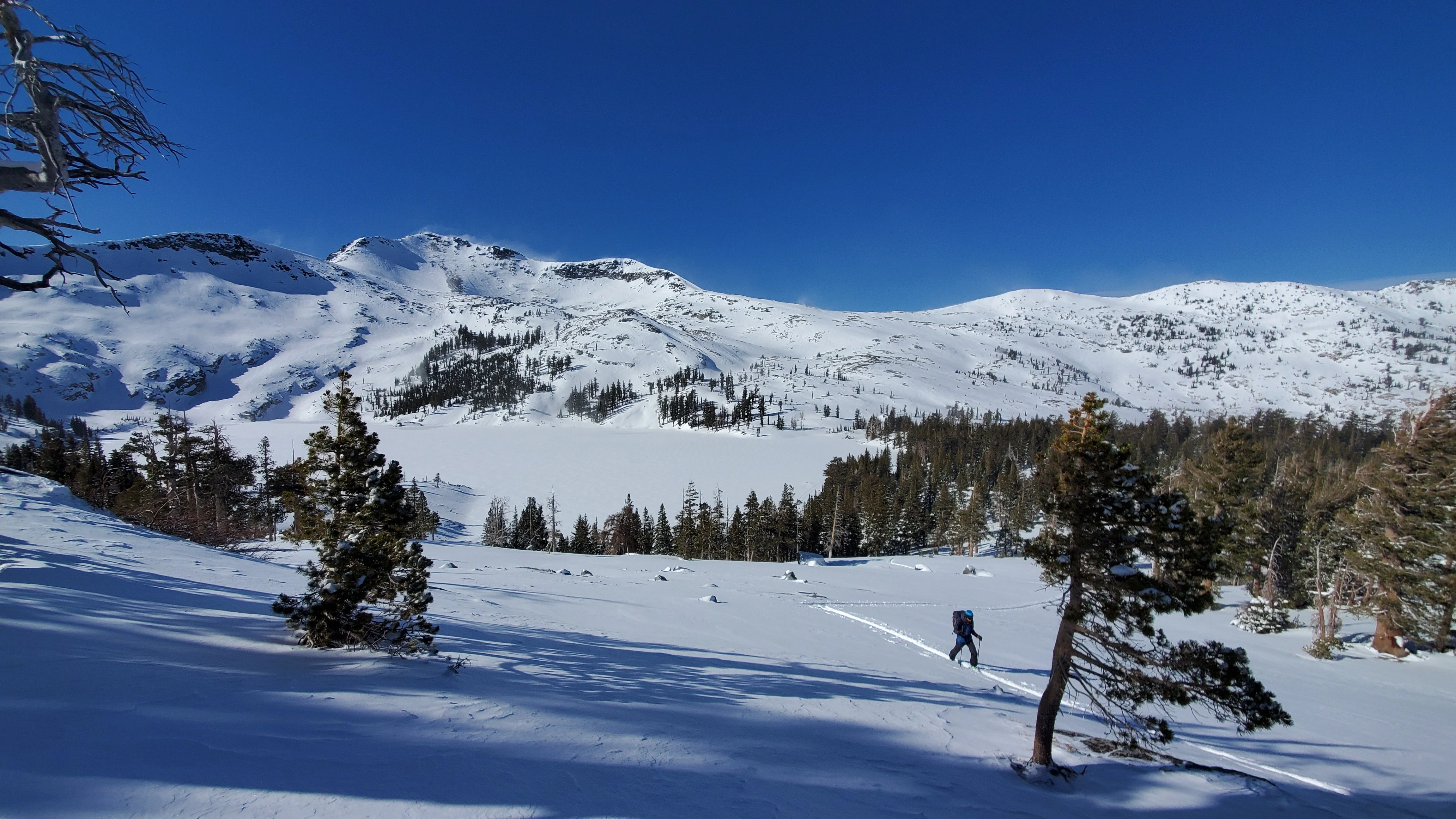 Mammoth Backcountry Skiing & Splitboarding - Image 2