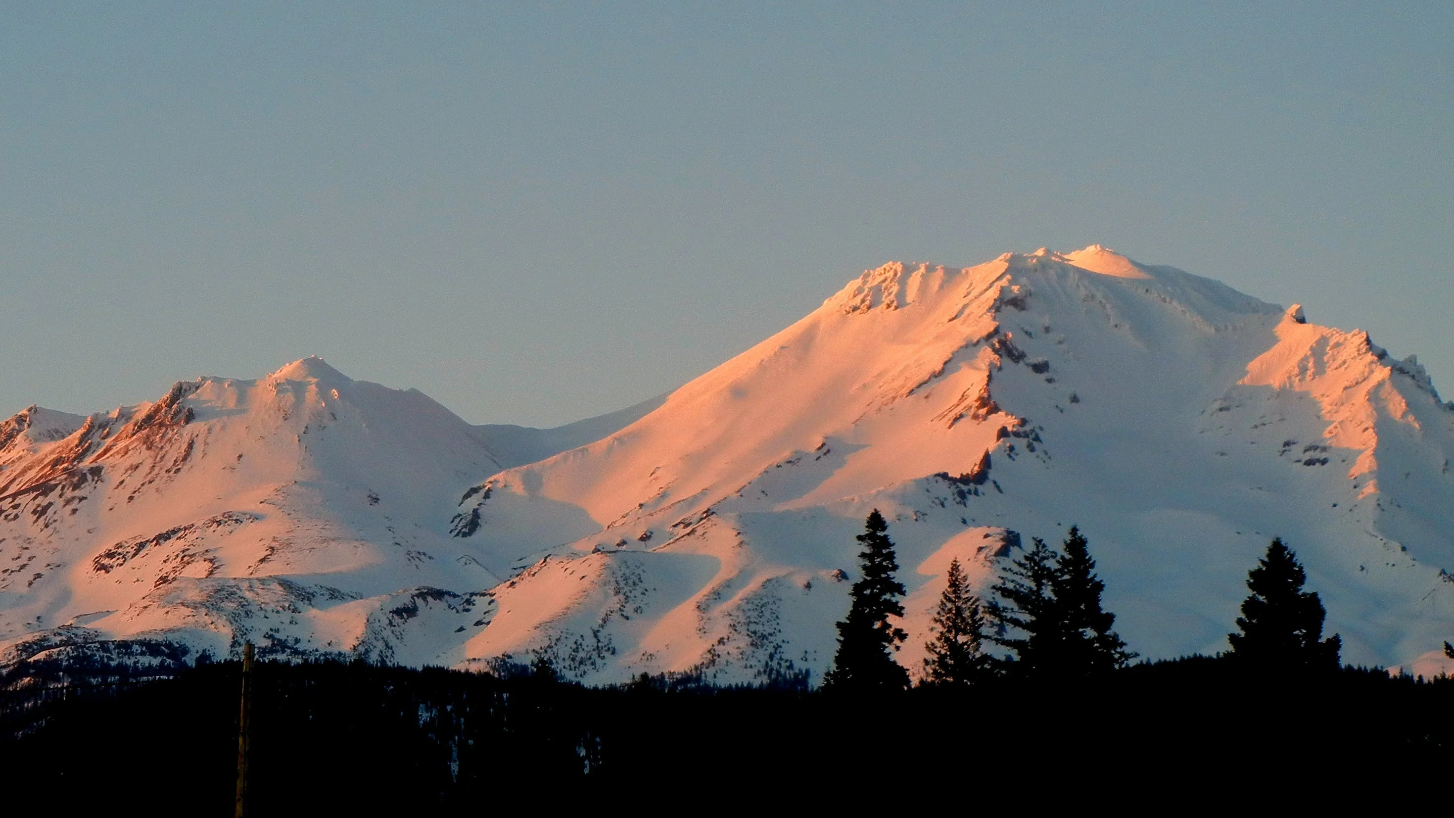 Mt Shasta + Lassen Summit & Ski - Image 4