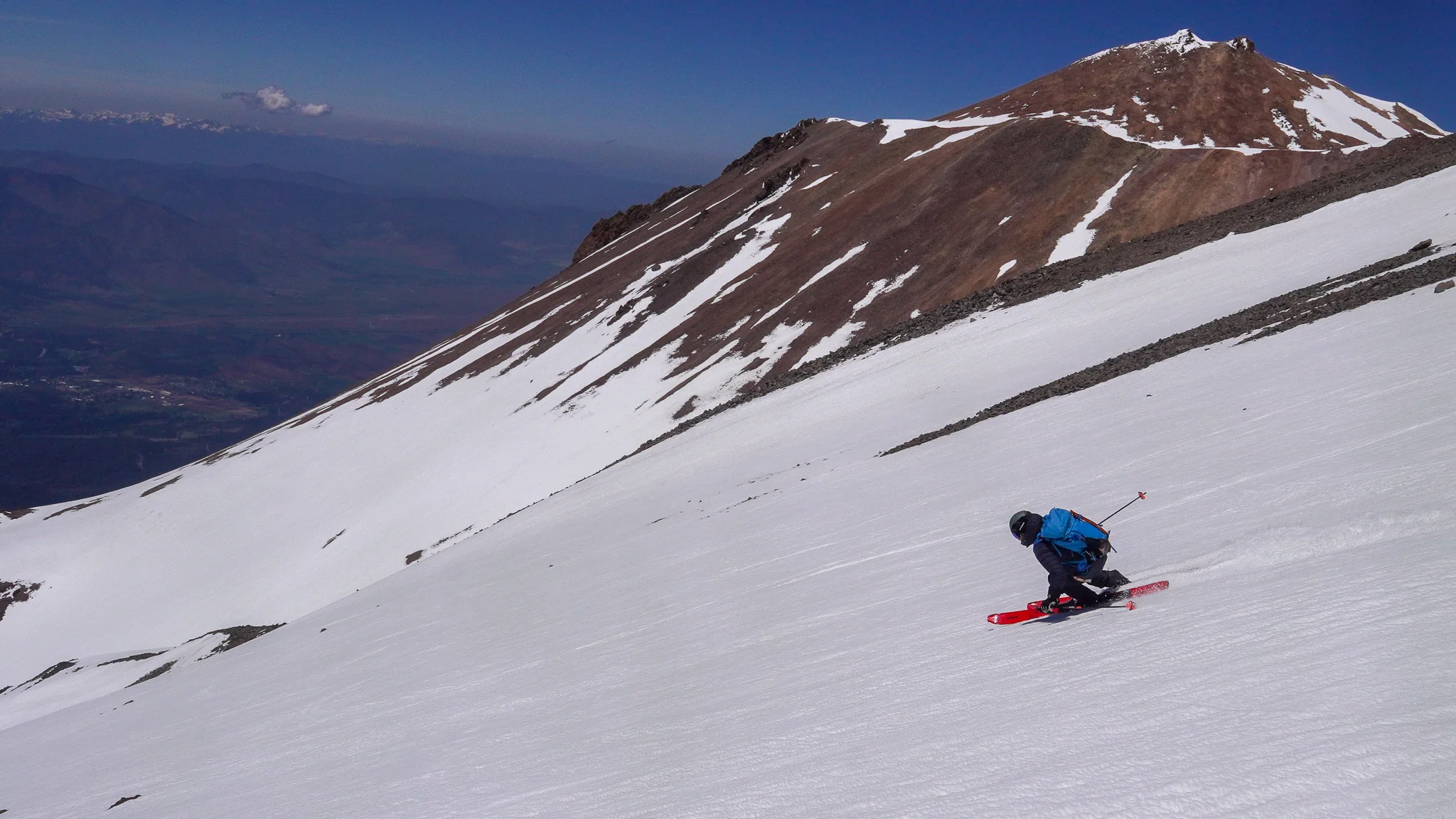 Mt Shasta Summit & Ski Descent - Image 2