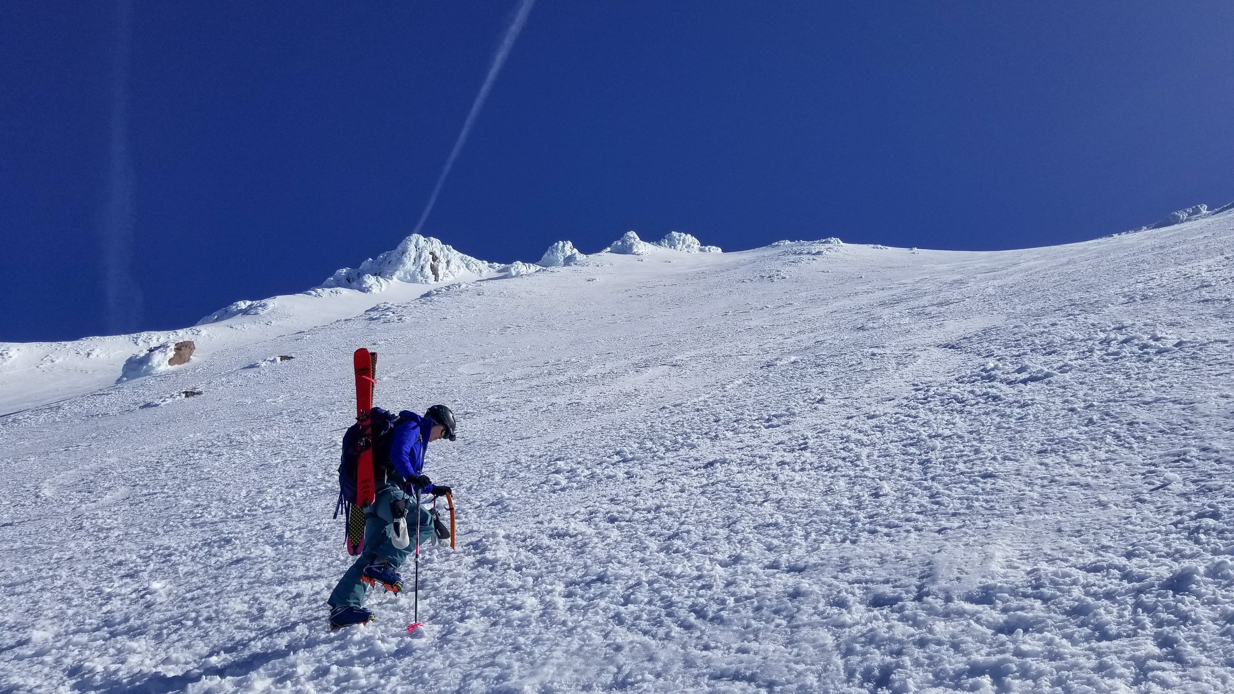 Mt Shasta Summit & Ski Descent - Image 8
