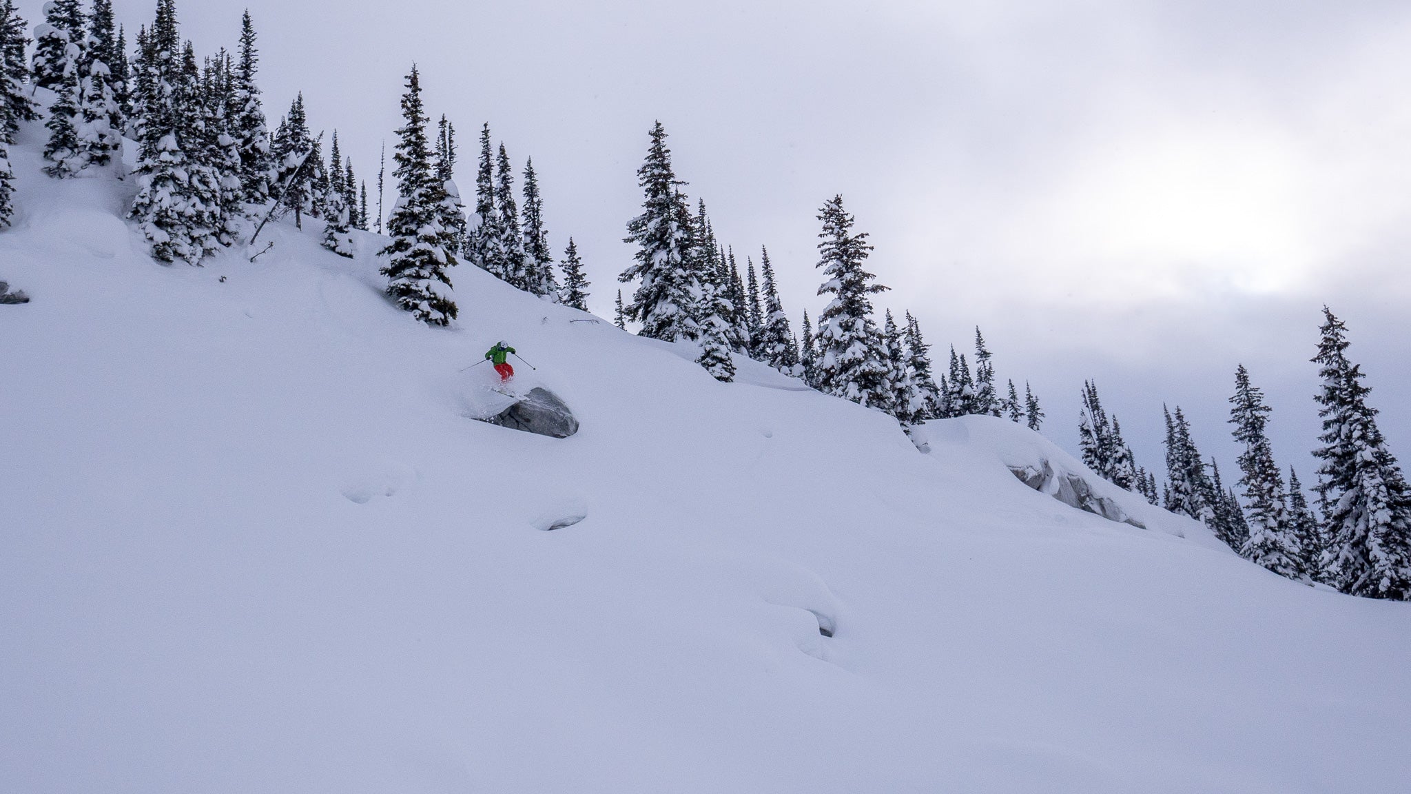 Snowfall Lodge BC - Image 9